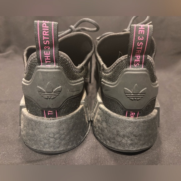Adidas NMD R1 Primeblue Black Solar Pink 2021 - Picture 2 of 5
